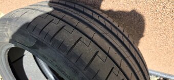 245/45/19 Pirelli P ZERO 102Y - 4