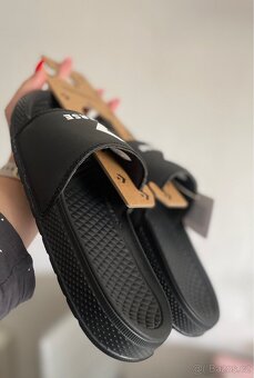 Dámské pantofle Converse 38,5 - 4