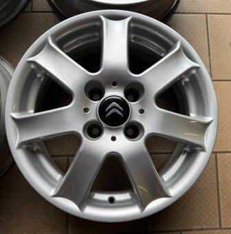 alu kola 6x15", rozteč 4x108 ET25 Peugeot Citroen - 4