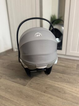 Cybex Cloud Z + otočná základna - 4