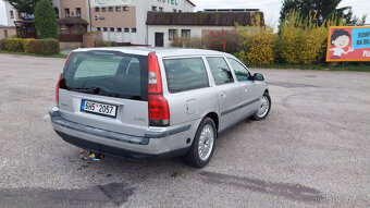 Volvo V70 - 4