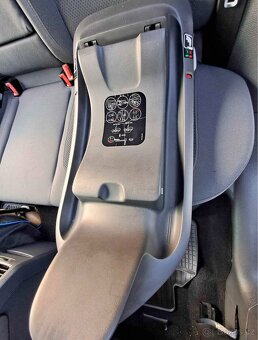 Autosedačka Cybex Aton B2 + isofix základna - 4