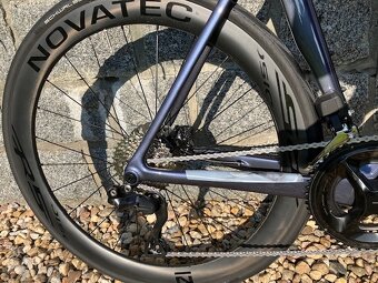 Nové kolo - 77.999 Kč vzorek HELIOS A7X - UCI, 105Di2 - 4