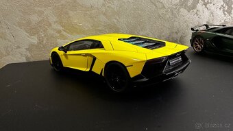 Autoart 1:18 Aventador 50th - 4