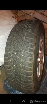 Kola BMW s pneu 195/65 R15 - 4