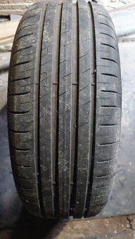 Letni pneu 205 55 16 - 4