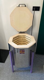 Keramická vypalovací pec 60 l, 1200 °C – velmi zachovalá - 4