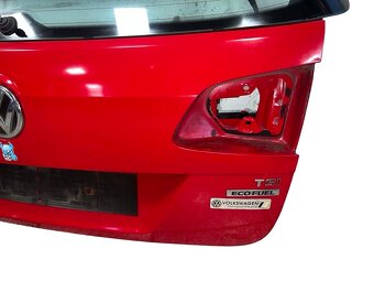 Páté dveře červená barva LY3D VW Passat B7 kombi 2011 - 4