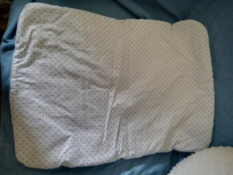 Hnízdečko s polštářkem a peřinkou, oboustranné, bílé - 4