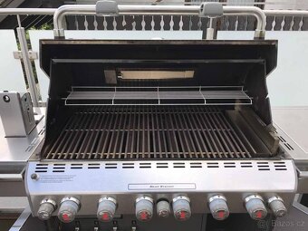 Plynový gril Weber Summit 670 - 4