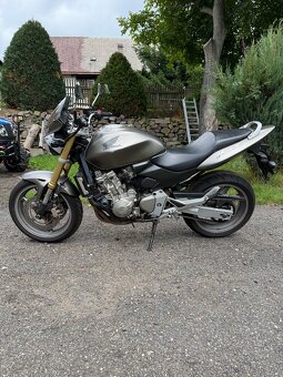 Honda cb600 Hornet - 4