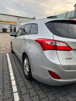 Hyundai i30 1.6 Crdi - 4