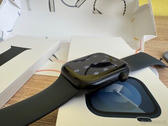 Apple Watch Series 9 GPS 45 mm, staré 4 měsíce, záruka - 4
