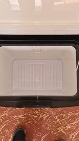 Kompresorová autochladnička Campart CB-8690. 42L - 4