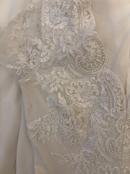 Svatební šaty – bílé krajkové s rozparkem, vel. XS - 4