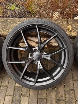 KMC 20´ ET45; 5x114,3; 20x9 - 4