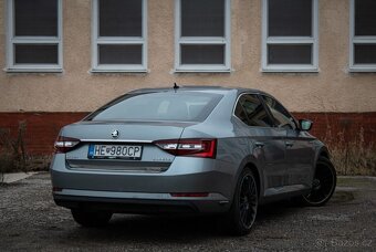 Škoda Superb 2.0 TDI Style DSG EU6 1.majiteľ - 4