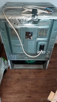 Elek.sporák s varnou deskou - 4