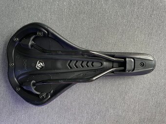 Sedlo FORCE DRIG UNI - 4