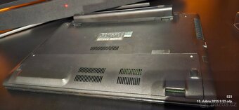 Asus X550C na díly - 4