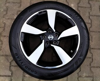 Alu kola originál Nissan Qashqai 5x114,3 R18 KRÁSNÁ SADA - 4