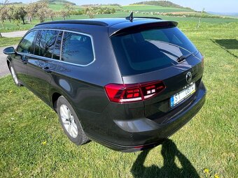 VW Passat 1,5 TSi Business Variant,2023,78 500 km - 4