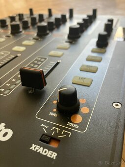 Allen & Heath Xone 43C se zvukovou kartou - 4