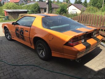 Prodam CHEVROLET CAMARO Rv.1988 V6 2,8i Manual - 4