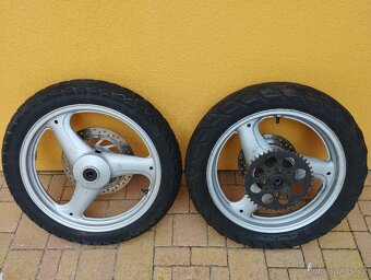 Kola Honda Varadero 125 - 4