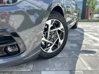 Hyundai i30 HB 103kW automat STYLE 2025 - 4