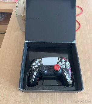 Ovladač PS5 od AimControllers - 4
