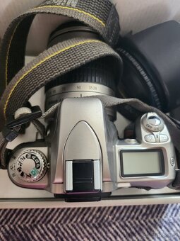 Nikon F75 a Nikkor 28-100 - 4