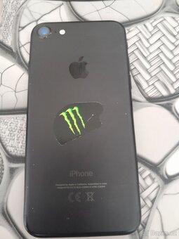 iPhone 7 - 4