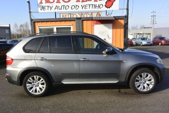 PRODÁM BMW X5 xDrive30d NOVÁ STK - 4