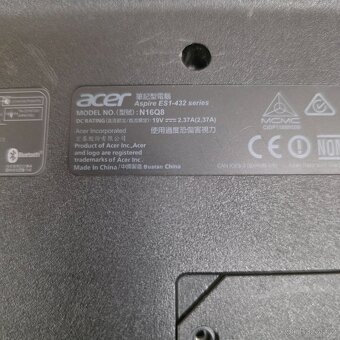 Acer Aspire ES1-432 + nabijecka - 4