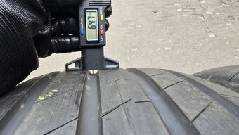 Letní pneu 235/45/20 Good Year - 4