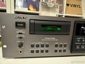 Sony PCM-R700 (DAT recorder) - 4