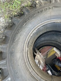 Přodám pneumatiky na traktor Belorus 320 MTZ - 4