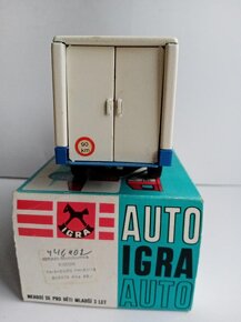 Plechové auto Simon - mrazírny IGRA, stará hračka ČSSR - 4
