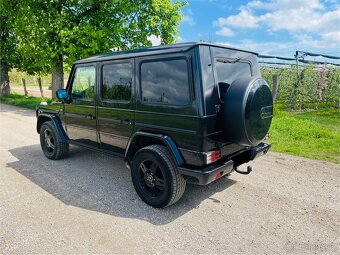 Mercedes G - 4