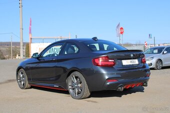 BMW řady 2 3,0i 240KW, M235i xDrive 1.maj., ČR, r.v. 2015 - 4