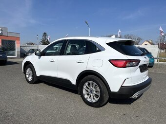 Ford Kuga 2,5PHEV, Titanium,vč.DPH,Nav,Kamera,CarPlay - 4