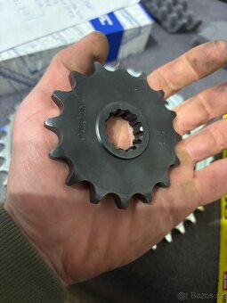 Řetězová sada D.I.D X-ring YAMAHA FZ6 Fazer 04-09 - 4