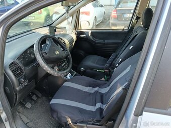 Opel Zafira - 4