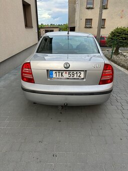 Škoda Superb 1 - 4