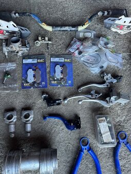 Prodám díly na Yamaha YFZ 450R ze vstřikováním - 4