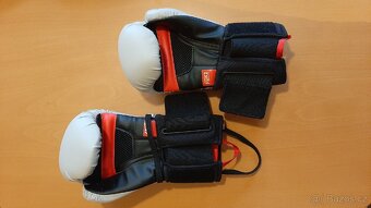 Boxerské rukavice Outshock 500 - 4