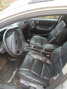 Volvo v70 - 4