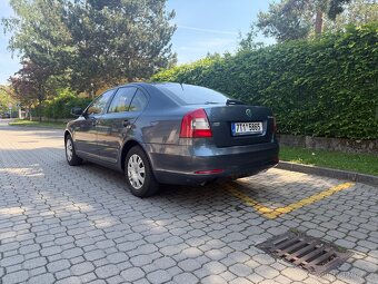 Škodu Octavii II 1.6 TDI (77 kW), r.v. 2012 – sedan, - 4