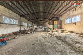 Prodej komerčního objektu,920 m², Benešov n.P. ul. Wolkerova - 4